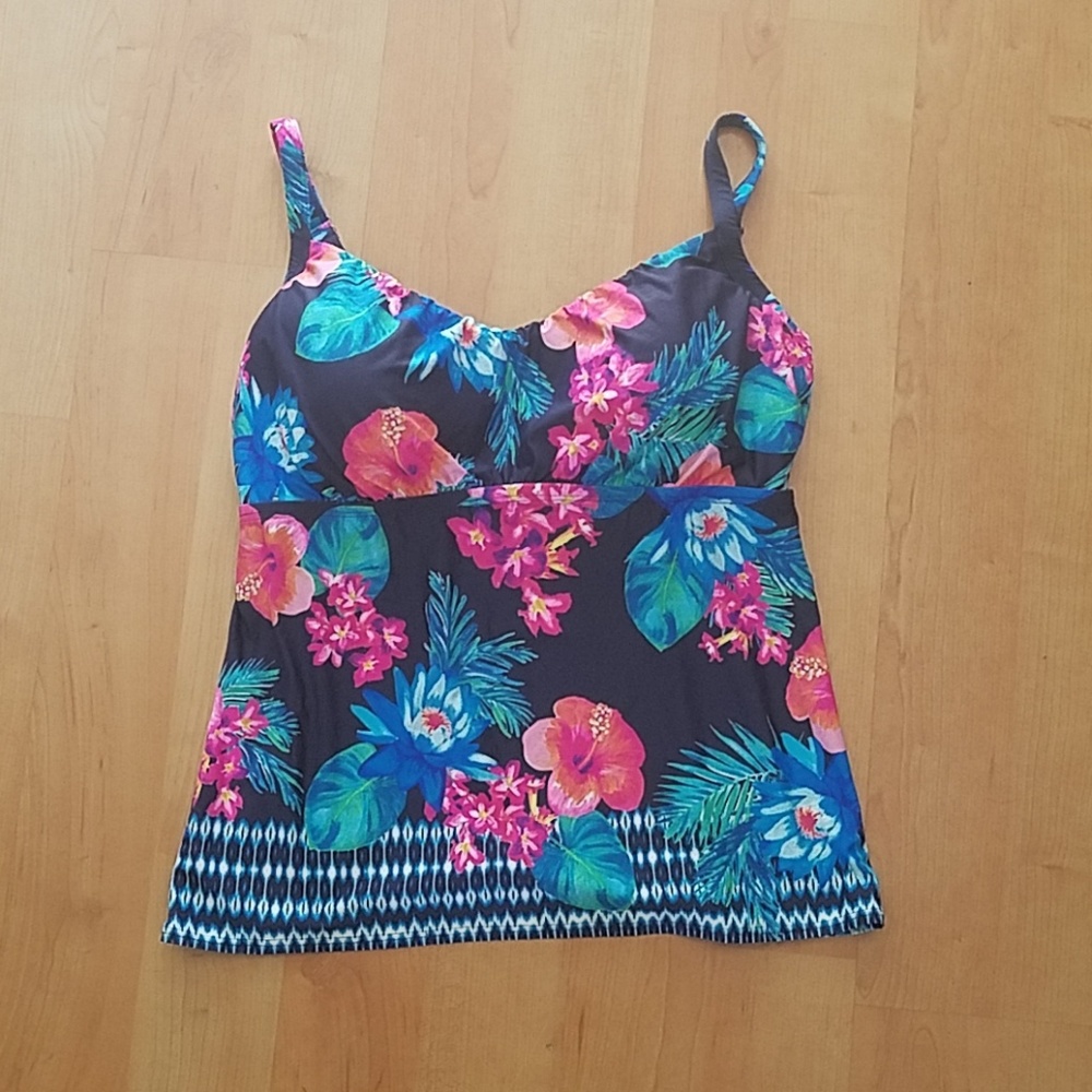 Coco Reef tankini top 38DD
